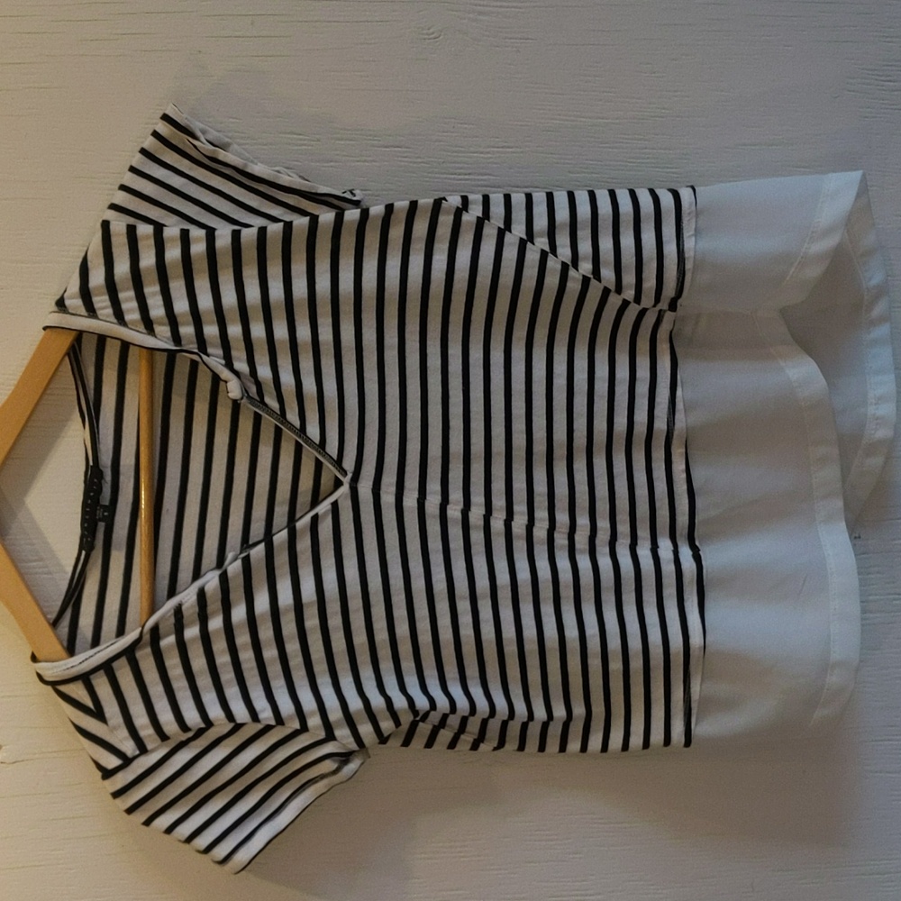 Sanctuary casual black and white striped tee with translucent contrast hem